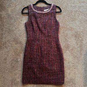 Trina Turk Women's Size 0 Purple Back Zip Sheath Peplum Dress Lined Tweed, Used